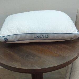 Bedgear White Linea 1.0 Pillow Never Used